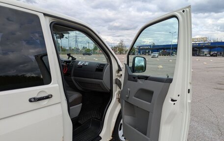 Volkswagen Transporter T5 рестайлинг, 2007 год, 1 350 000 рублей, 10 фотография