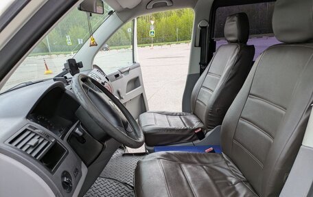 Volkswagen Transporter T5 рестайлинг, 2007 год, 1 350 000 рублей, 21 фотография