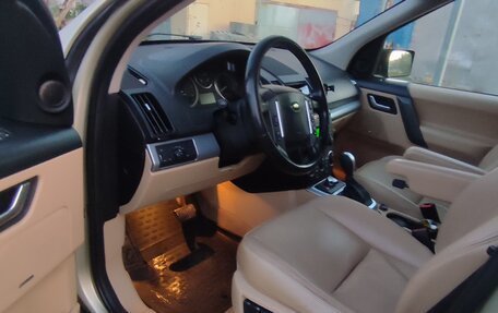 Land Rover Freelander II рестайлинг 2, 2007 год, 1 200 000 рублей, 10 фотография