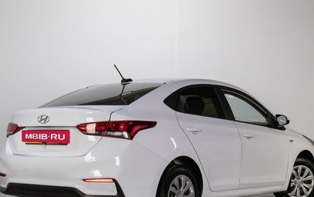 Hyundai Solaris II рестайлинг, 2018 год, 1 099 000 рублей, 5 фотография