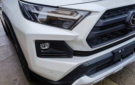 Toyota RAV4, 2023 год, 3 707 000 рублей, 6 фотография