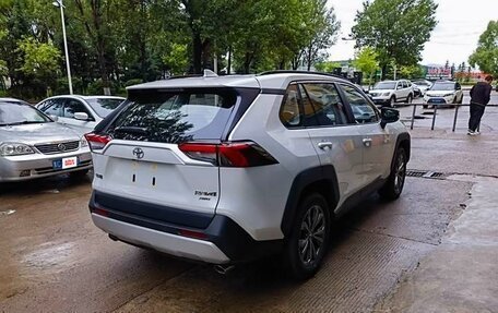 Toyota RAV4, 2023 год, 3 707 000 рублей, 5 фотография