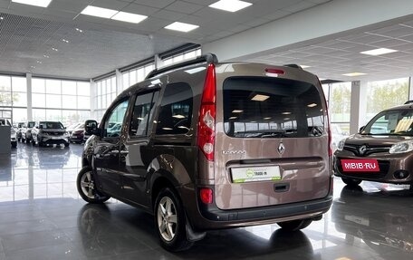 Renault Kangoo II рестайлинг, 2011 год, 995 000 рублей, 4 фотография