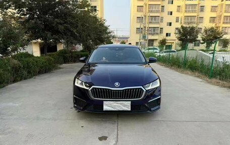 Skoda Octavia IV, 2022 год, 1 860 000 рублей, 1 фотография