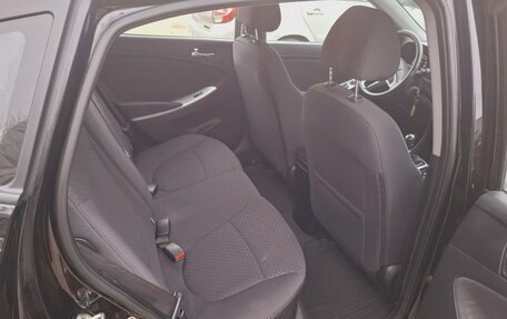 Hyundai Solaris II рестайлинг, 2012 год, 850 000 рублей, 12 фотография