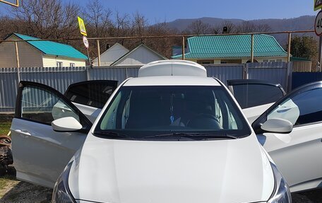 Hyundai Solaris II рестайлинг, 2016 год, 890 000 рублей, 4 фотография