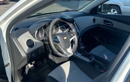 Chevrolet Cruze II, 2012 год, 580 000 рублей, 7 фотография