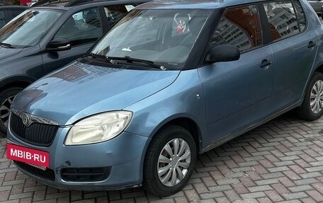 Skoda Fabia II, 2009 год, 380 000 рублей, 2 фотография