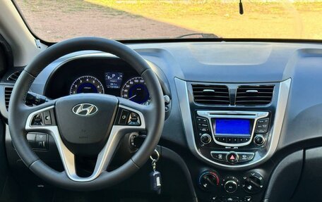 Hyundai Solaris II рестайлинг, 2013 год, 640 000 рублей, 9 фотография