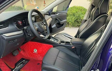 Skoda Octavia IV, 2022 год, 1 860 000 рублей, 8 фотография