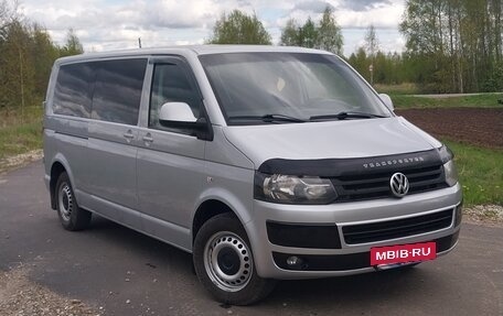 Volkswagen Transporter T5 рестайлинг, 2010 год, 1 520 000 рублей, 2 фотография