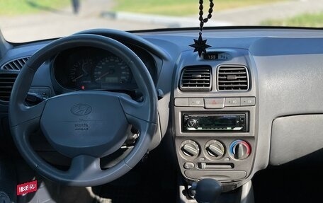 Hyundai Accent II, 2004 год, 600 000 рублей, 12 фотография
