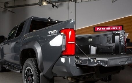 Toyota Tacoma, 2024 год, 9 248 000 рублей, 4 фотография