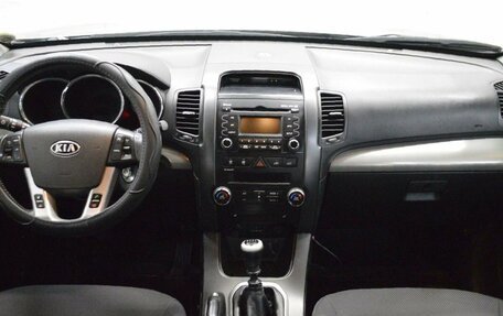 KIA Sorento II рестайлинг, 2012 год, 1 117 800 рублей, 14 фотография