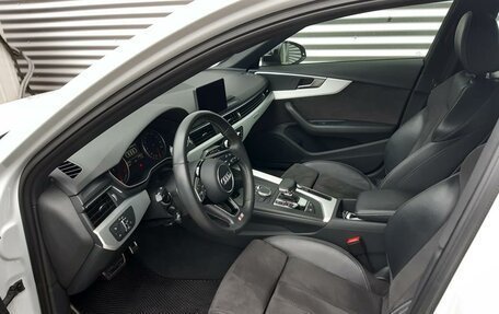 Audi A4, 2017 год, 3 450 000 рублей, 9 фотография