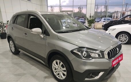 Suzuki SX4 II рестайлинг, 2019 год, 1 950 000 рублей, 2 фотография
