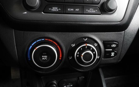 KIA Rio III рестайлинг, 2014 год, 1 049 000 рублей, 12 фотография