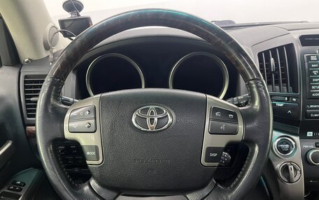 Toyota Land Cruiser 200, 2011 год, 2 949 000 рублей, 14 фотография