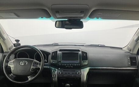Toyota Land Cruiser 200, 2011 год, 2 949 000 рублей, 13 фотография
