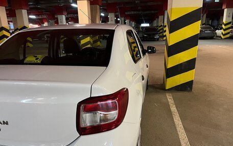 Renault Logan II, 2017 год, 730 000 рублей, 4 фотография