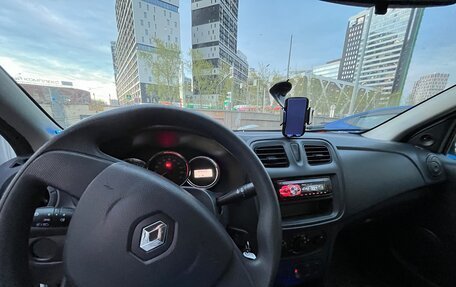 Renault Logan II, 2017 год, 730 000 рублей, 15 фотография