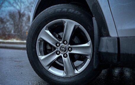 Toyota RAV4, 2018 год, 2 000 000 рублей, 20 фотография