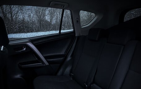 Toyota RAV4, 2018 год, 2 000 000 рублей, 25 фотография