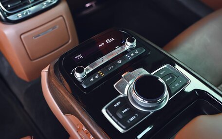 Genesis G90 I рестайлинг, 2020 год, 4 090 000 рублей, 34 фотография