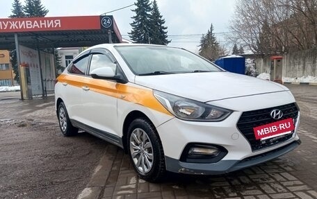 Hyundai Solaris II рестайлинг, 2019 год, 1 200 000 рублей, 8 фотография