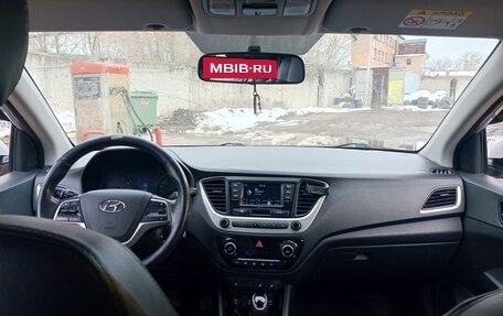 Hyundai Solaris II рестайлинг, 2019 год, 1 200 000 рублей, 4 фотография