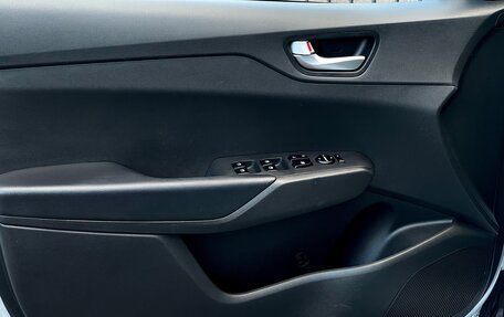 Hyundai Solaris II рестайлинг, 2021 год, 1 579 000 рублей, 15 фотография