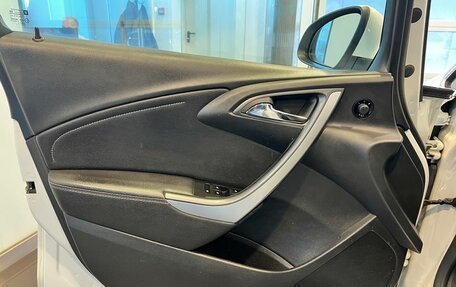 Opel Astra J, 2012 год, 780 000 рублей, 10 фотография