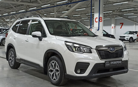 Subaru Forester, 2019 год, 2 239 000 рублей, 3 фотография