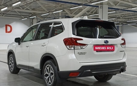 Subaru Forester, 2019 год, 2 239 000 рублей, 7 фотография