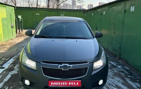 Chevrolet Cruze II, 2011 год, 798 000 рублей, 1 фотография