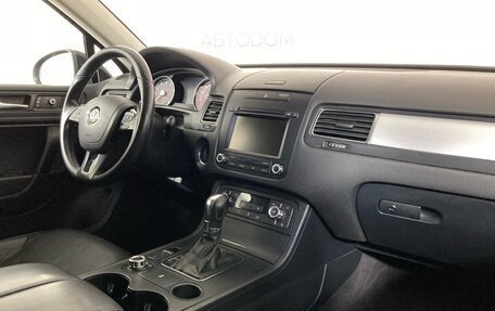 Volkswagen Touareg III, 2012 год, 1 625 000 рублей, 10 фотография