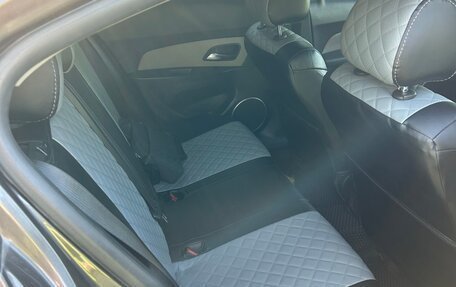 Chevrolet Cruze II, 2011 год, 798 000 рублей, 6 фотография