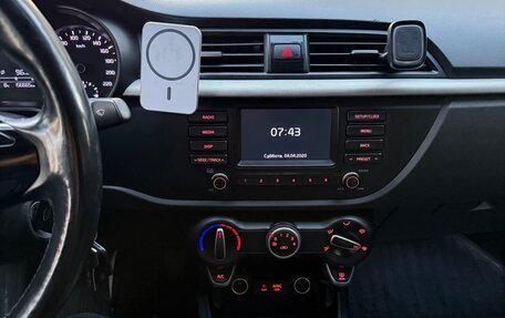 KIA Rio IV, 2017 год, 1 000 000 рублей, 11 фотография