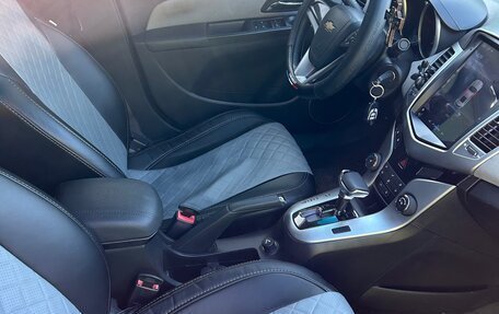 Chevrolet Cruze II, 2011 год, 798 000 рублей, 26 фотография
