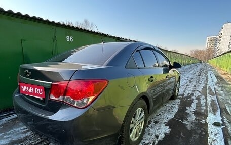 Chevrolet Cruze II, 2011 год, 798 000 рублей, 11 фотография