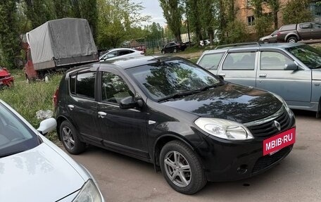 Renault Logan I, 2010 год, 650 000 рублей, 5 фотография