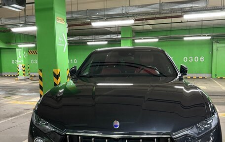 Maserati Levante I, 2017 год, 4 700 000 рублей, 7 фотография