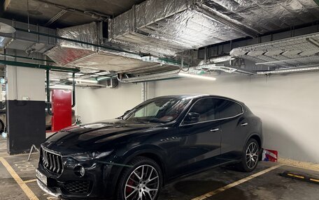 Maserati Levante I, 2017 год, 4 700 000 рублей, 4 фотография