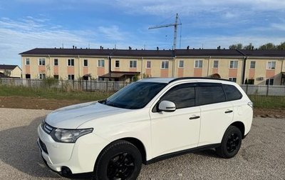 Mitsubishi Outlander III рестайлинг 3, 2012 год, 1 190 000 рублей, 1 фотография