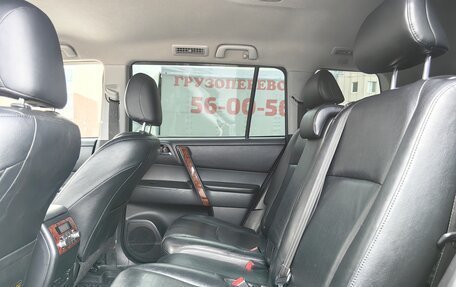 Toyota Highlander III, 2010 год, 1 720 000 рублей, 9 фотография