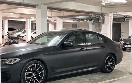 BMW 5 серия, 2020 год, 5 350 000 рублей, 3 фотография