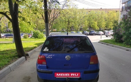 Volkswagen Golf IV, 1999 год, 235 000 рублей, 2 фотография