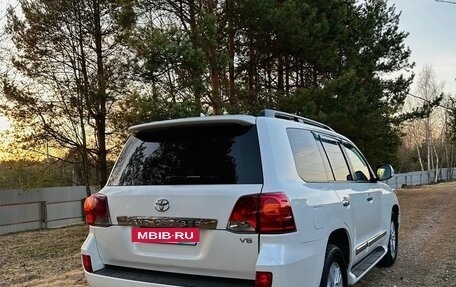 Toyota Land Cruiser 200, 2014 год, 3 700 000 рублей, 4 фотография