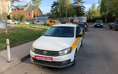 Volkswagen Polo VI (EU Market), 2017 год, 750 000 рублей, 3 фотография