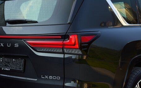 Lexus LX, 2024 год, 17 299 000 рублей, 13 фотография